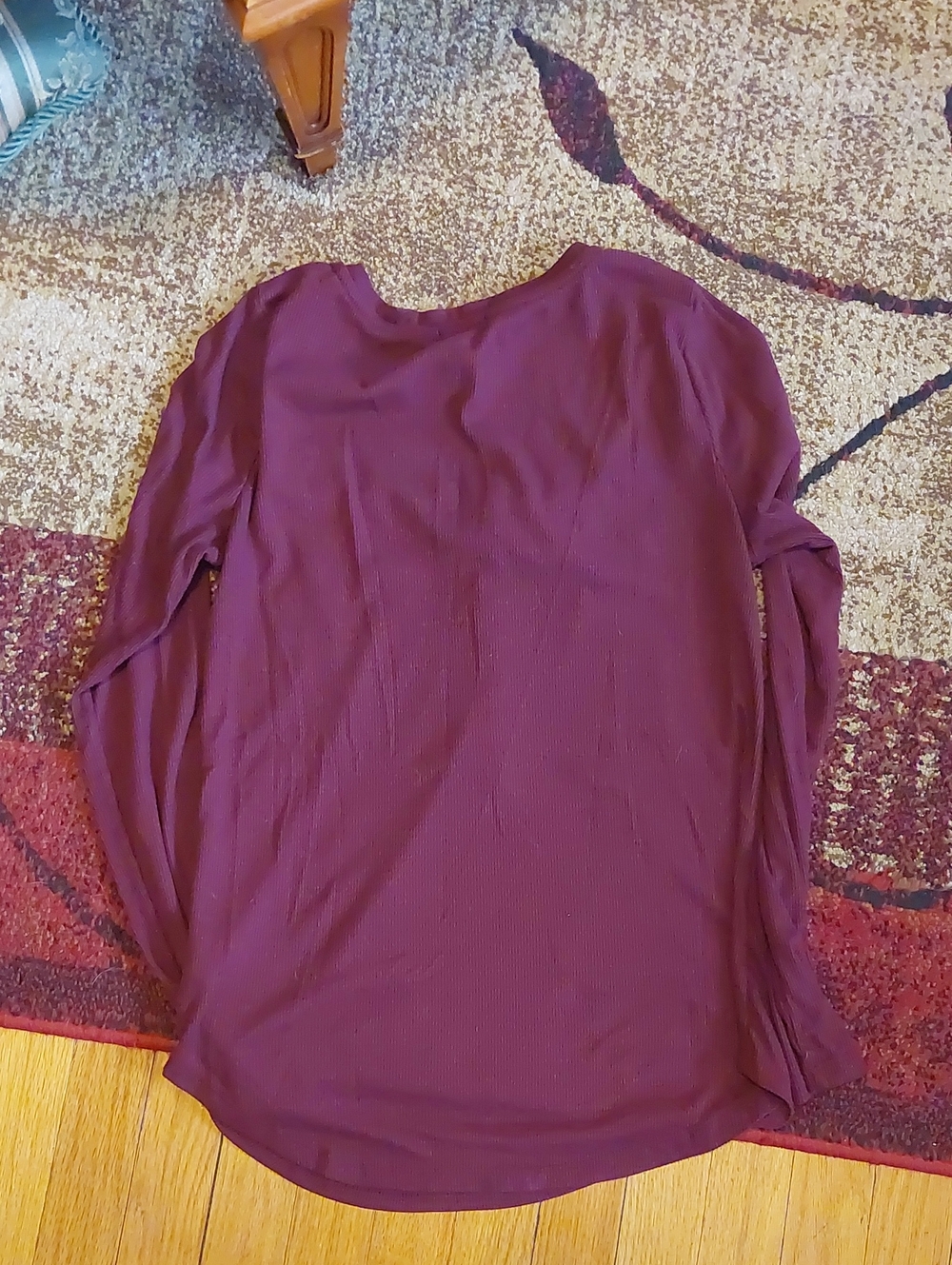 Old Navy Ribbed Henley - Picture 4 of 4